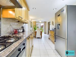 Kitchen/Diner- click for photo gallery